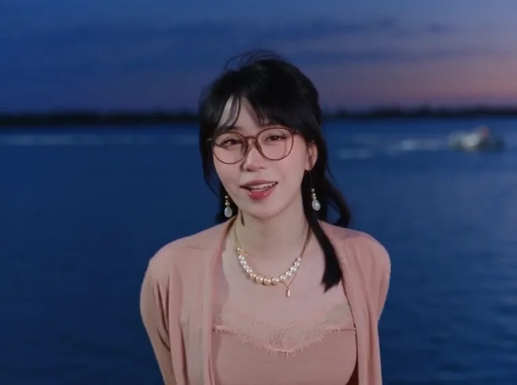 Genjutsu AI video example: Blue-hour pier
